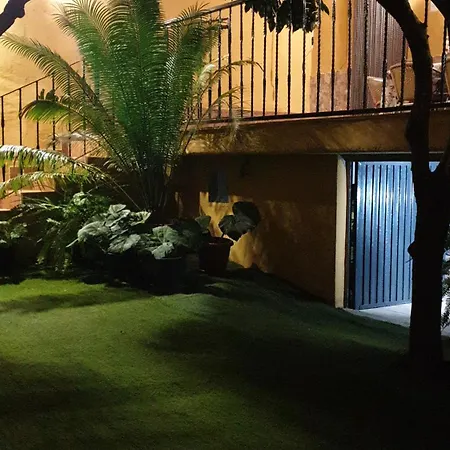 La Casa De Naranjos *